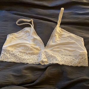 Soma Triangle Lace Trim Bralette
